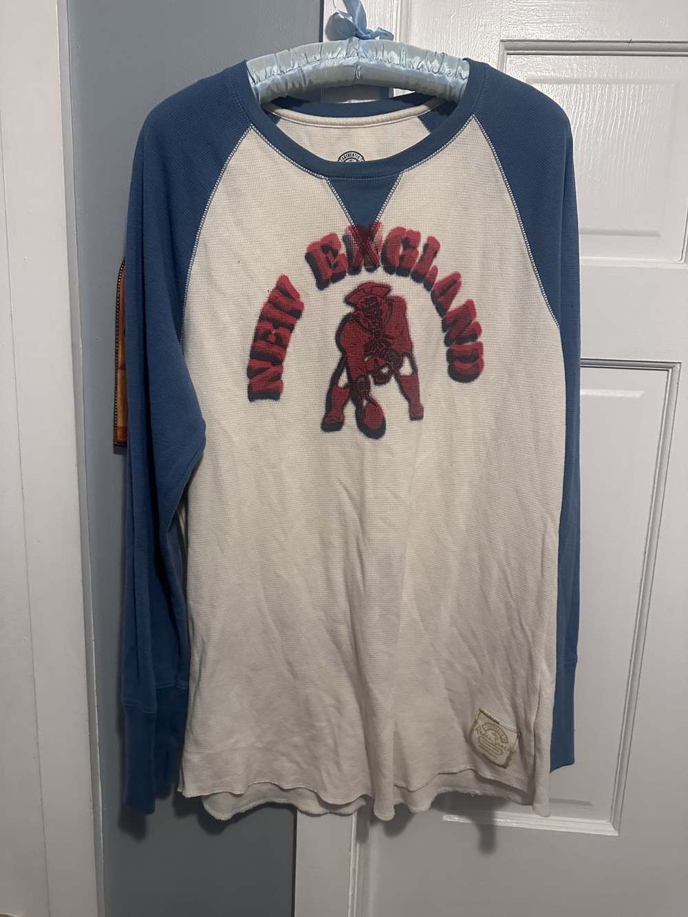 Men's Cream & Blue Long Sleeve Raglan Top with Pat the Patriot